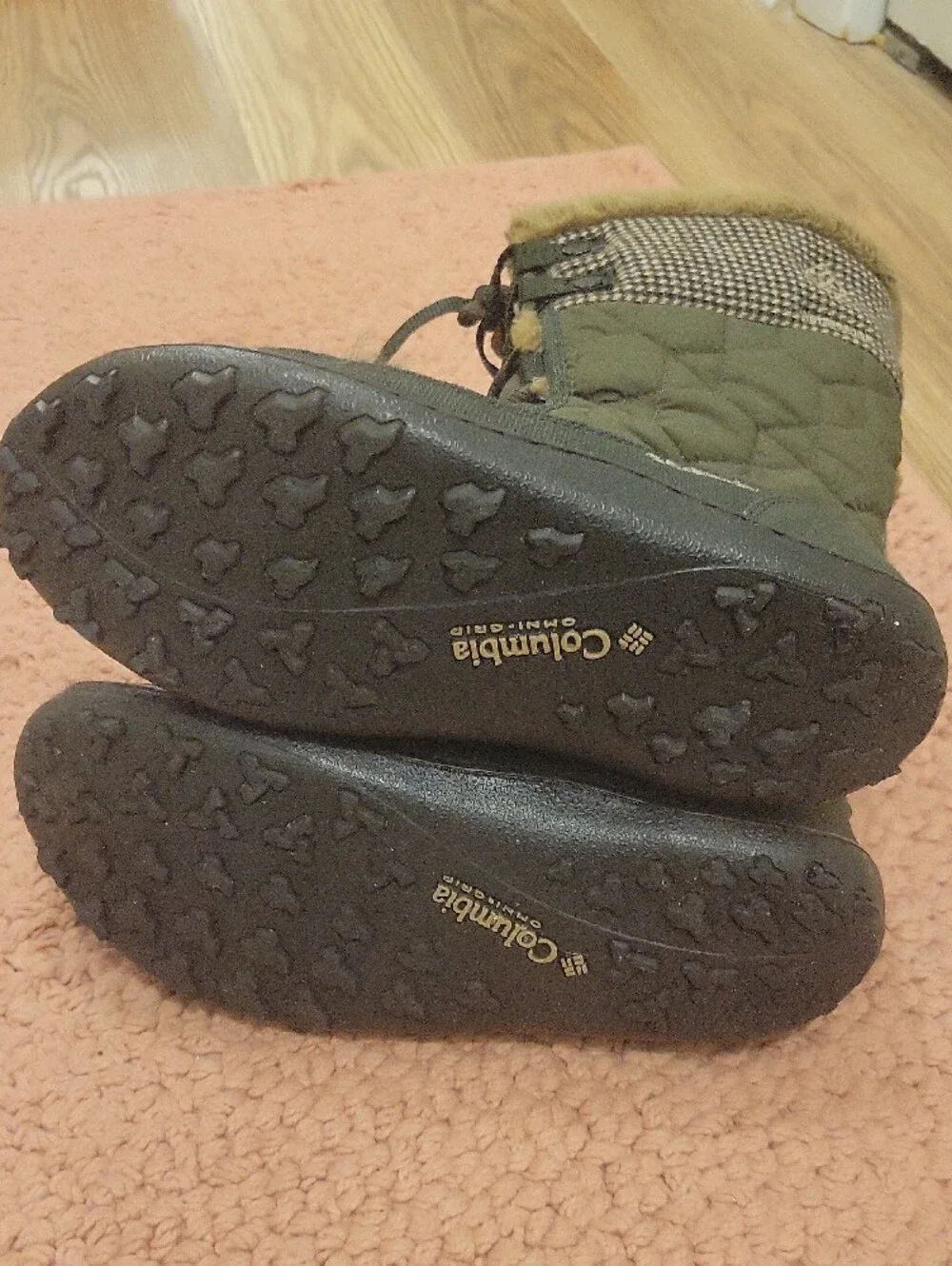 Women's Columbia Minx II Mid Omniheat